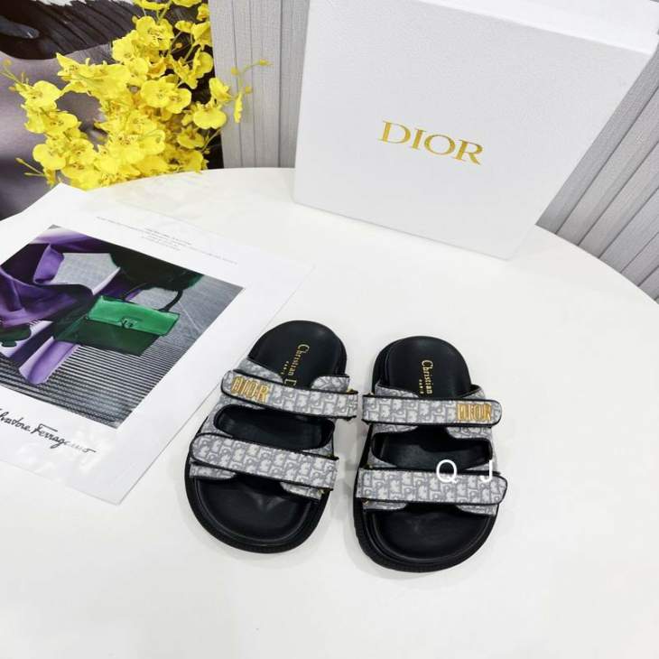 Picture of Dior Slippers _SKUDiorsz35-40XJ06142935